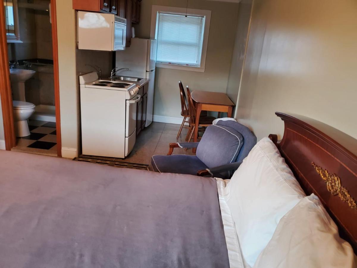 Golden Gate Lodging プラッツバーグ エクステリア 写真