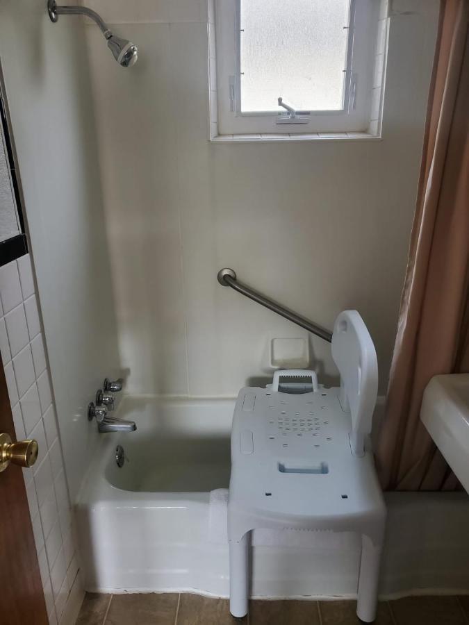 Golden Gate Lodging プラッツバーグ エクステリア 写真
