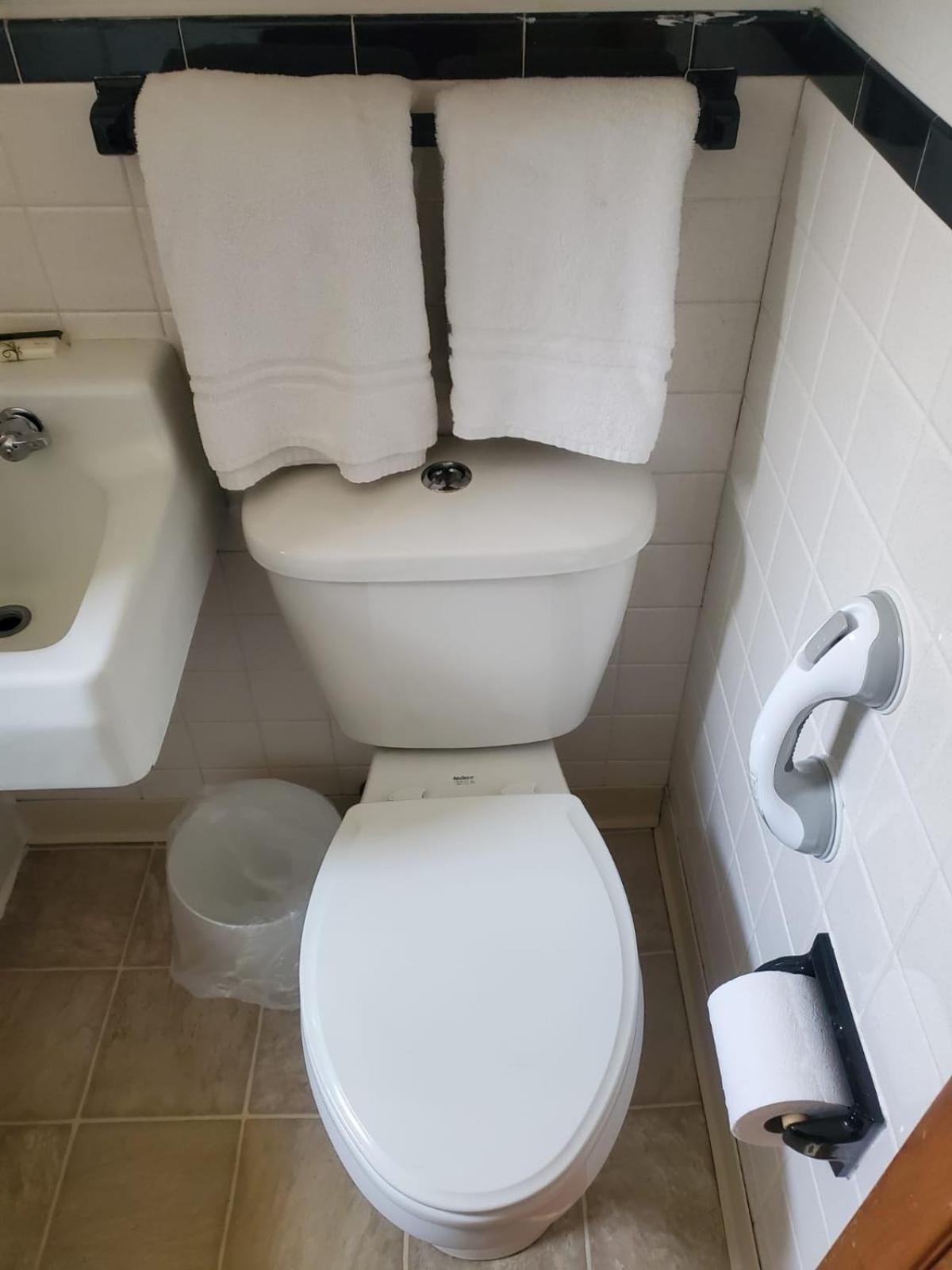 Golden Gate Lodging プラッツバーグ エクステリア 写真